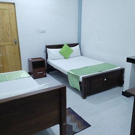Ferienwohnung Victory'S Gardens Mannar Exterior foto
